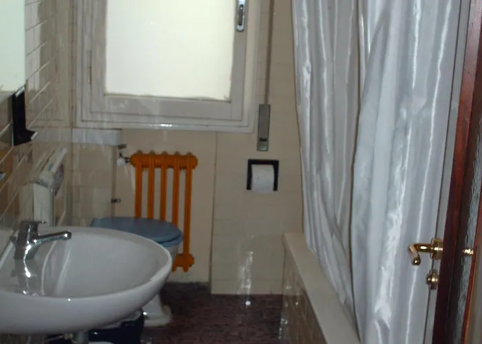 Triana E Tyche Sasso Marconi