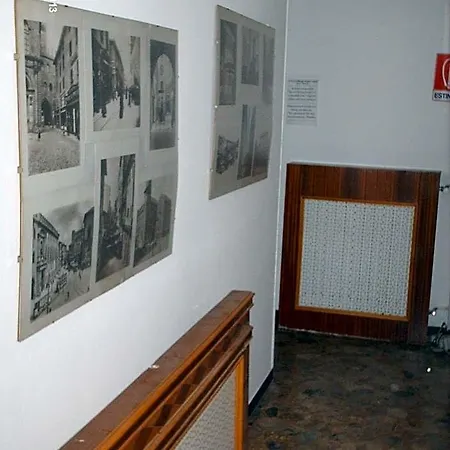Hotel Triana E Tyche *