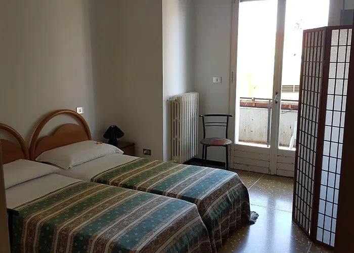 Triana E Tyche * Sasso Marconi